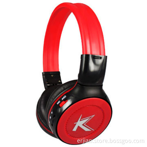 Flash MP3 with USB Ports, Hot-selling in 2014 HK Fair with Functions of FM/Card Reader/Mic/Wired